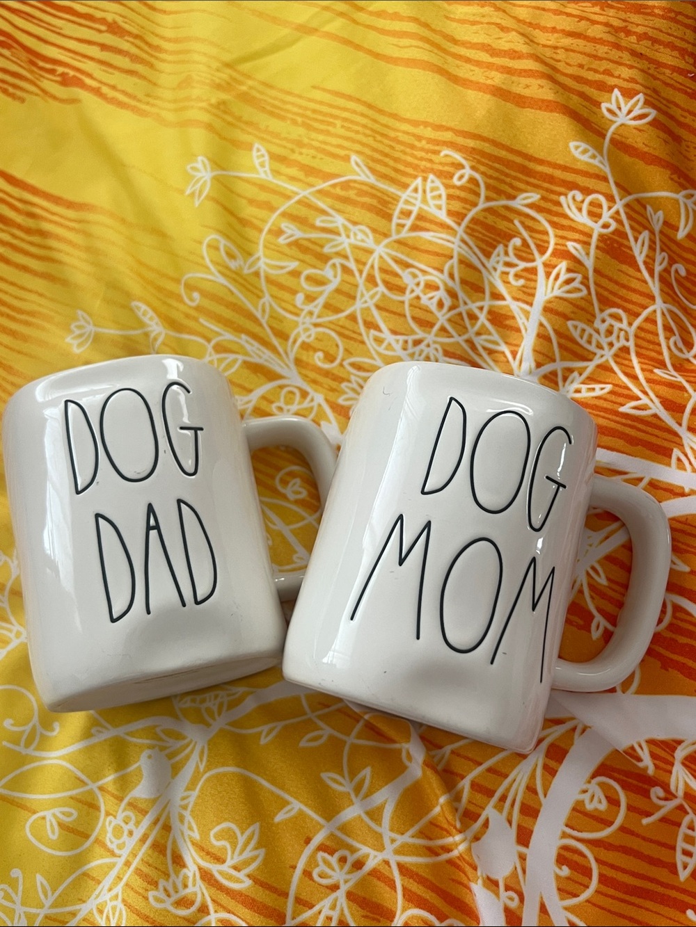 Rae Dunn Dog Mom ‘n ‘ Dad 16 oz Cups